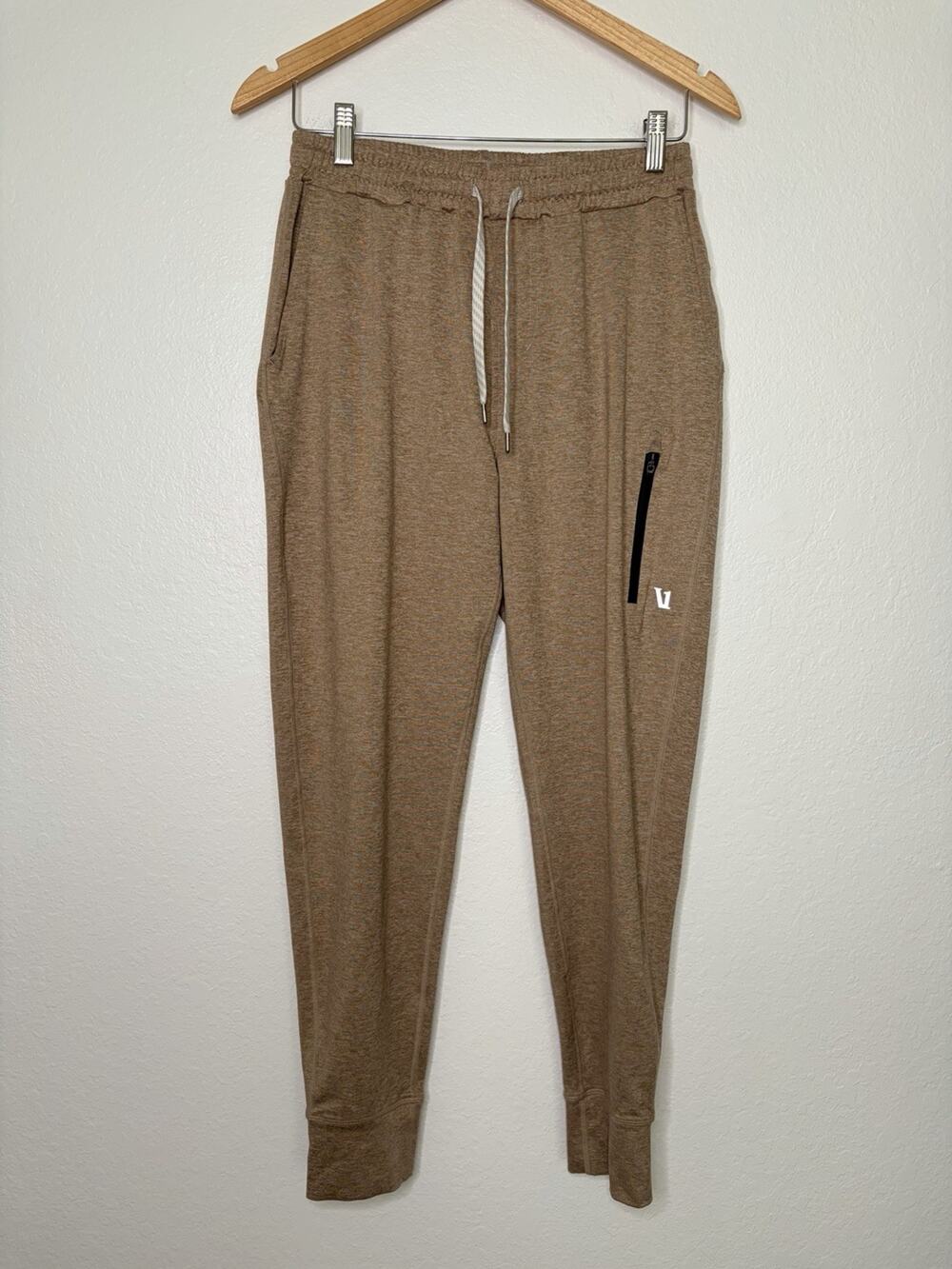 NWOT Vuori Men's Sunday Performance  Jogger size S